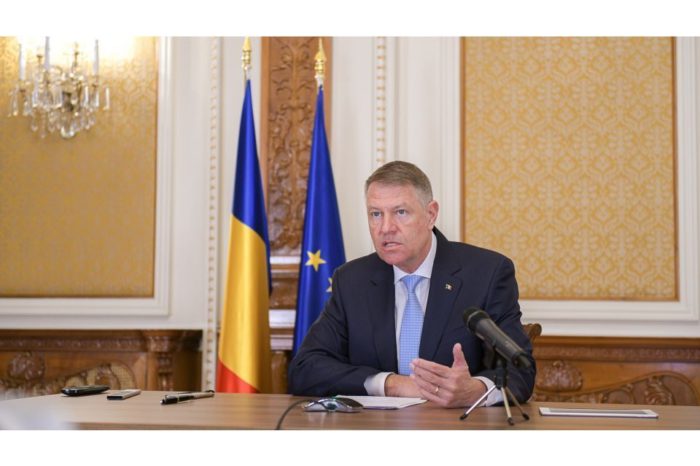 President Iohannis: New restrictions to be introduced, recommendation becomes obligation