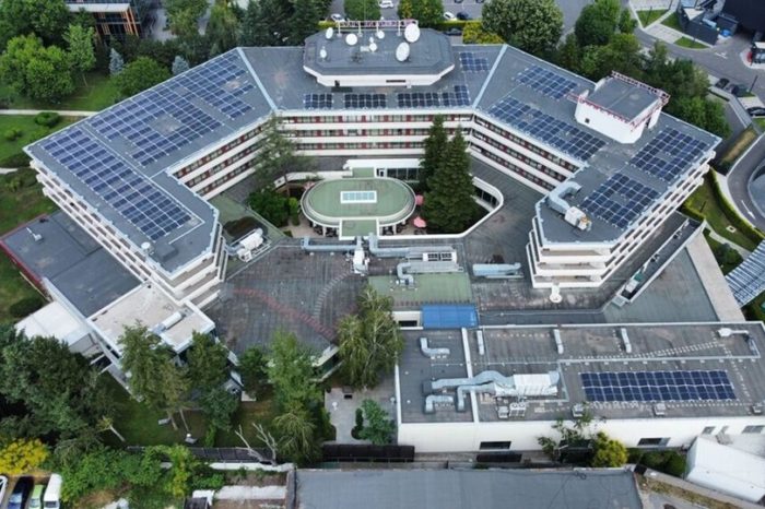 Renovatio Solar installed 650 photovoltaic panels on the ANA Hotels and Crowne Plaza buildings in Bucharest