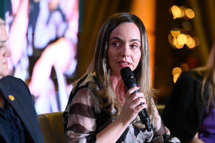 Laura Bușu Boboc, HR Lead at Michelin Corporate & Business Services (CBS) Bucharest: Laura Bușu Boboc, HR Lead at Michelin Corporate & Business Services (CBS) Bucharest: In workplace relationships, consistency and correspondence between words and deeds generate trust