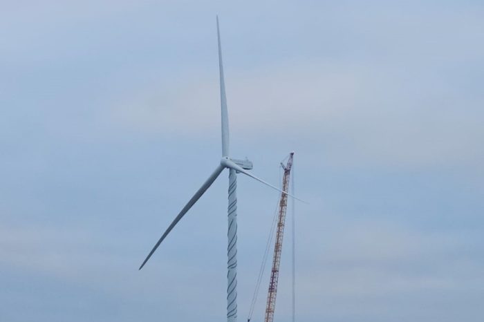 Eurowind Energy installs the first wind turbine in the 48 MW Pecineaga wind farm