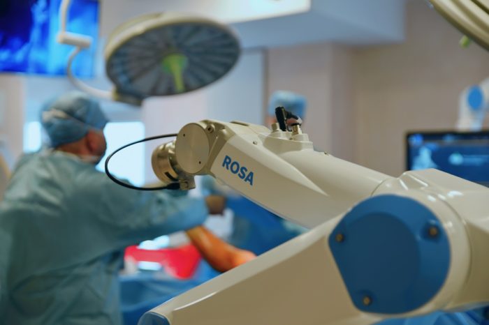 MedLife expands its portfolio of robotic-assisted surgeries by introducing the Rosa system